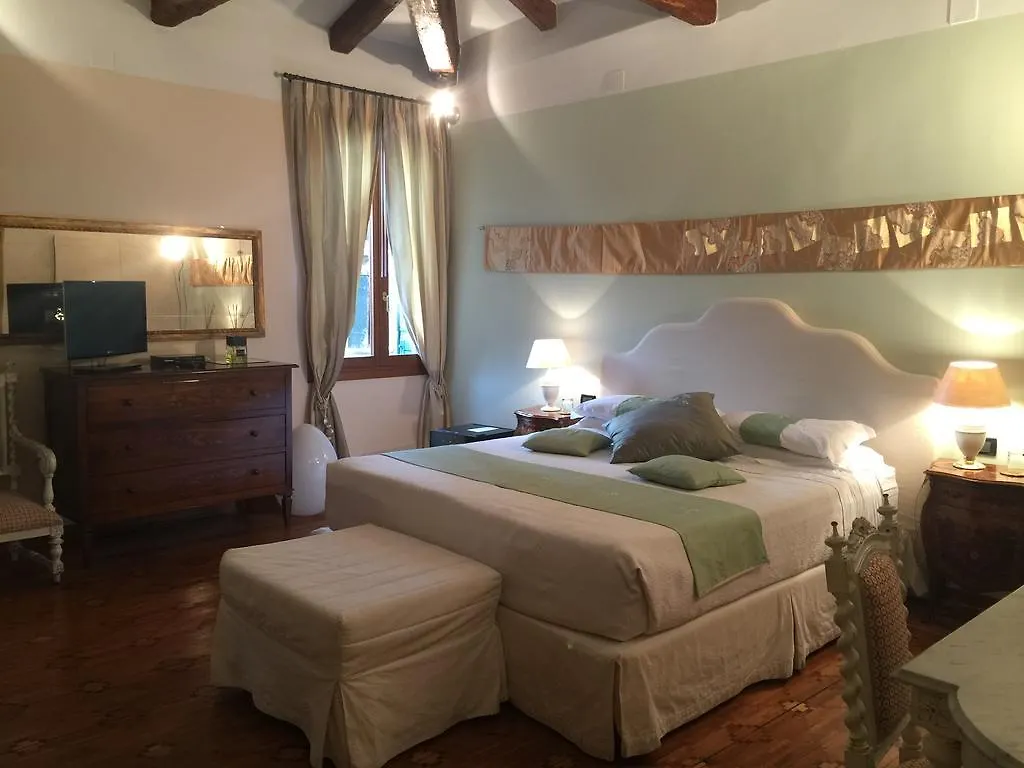 La Villeggiatura Venice 3*,